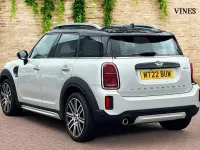 Used Mini Cooper Countryman Exclusive 134 HP (98 kW) 2022 Silver SUV