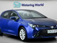 Used Toyota Corolla 140 HP (102 kW) 2023 Blue Hatchback