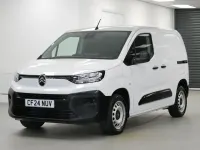Used Citroën Berlingo 100 HP (73 kW) 2024 White MPV