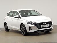 Used Hyundai i20 SE 100 HP (73 kW) 2022 White Hatchback