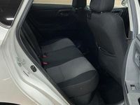 Used Toyota Auris Hybrid Design 2017 White Hatchback