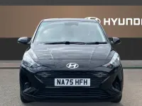 Używany Hyundai i10 Advanced 63 KM (46 kW) 2025 Czarny Hatchback