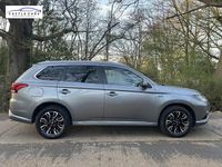 Used Mitsubishi Outlander P-HEV 200 HP (147 kW) 2016 Grey Estate