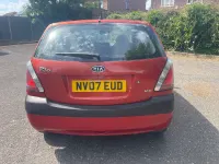 Used Kia Rio 97 HP (71 kW) 2007 Red Hatchback