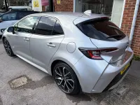 Used Toyota Corolla 122 HP (89 kW) 2019 Silver Hatchback