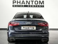 Usado Audi A6 Black Edition 190 HP (139 kW) 2017 Azul Sedan