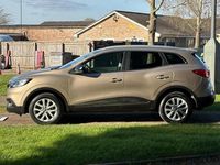 Begagnad Renault Kadjar Dynamique 110 HK (80 kW) 2017 Beige SUV