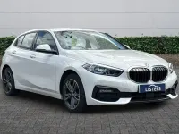 Used BMW 118 Sport Line 2022 White Hatchback