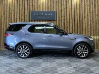 Used Land Rover Discovery SE Dynamic 300 HP (220 kW) 2021 Blue SUV