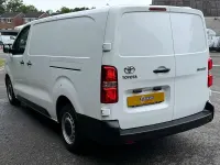 Used Toyota Proace Active 140 HP (102 kW) 2022 White MPV
