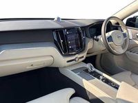 Used Volvo XC60 Ultra 247 HP (181 kW) 2025 Black SUV