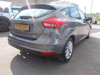 Used Ford Focus Titanium 125 HP (91 kW) 2016 Grey Hatchback