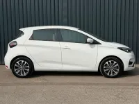 Used Renault Zoe GT-Line 100 kW (136 HP) 2022 White Hatchback