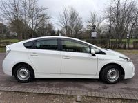 Usado Toyota Prius 122 CV (89 kW) 2019 Blanco Utilitario