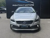Used Volvo V40 120 HP (88 kW) 2015 Silver Hatchback
