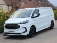 Used Ford Transit Custom Limited 136 HP (100 kW) 2024 White Van