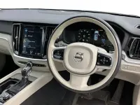 Used Volvo V60 Inscription 250 HP (183 kW) 2019 Grey Estate
