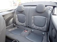 Usado Mini Cooper Cabriolet 136 CV (100 kW) 2018 Gris Descapotable