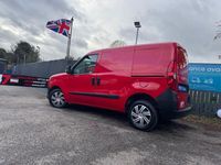 Begagnad Fiat Doblò 2013 Röd Minibuss