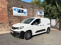 Used Peugeot Partner 2019 White MPV