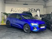 Usado Audi e-tron Black Edition 300 kW (408 CV) 2023 Azul SUV