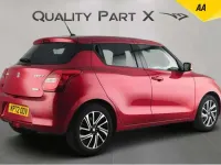 Begagnad Suzuki Swift SZ5 83 HK (61 kW) 2022 Röd Halvkombi