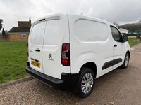 Used Peugeot Partner 2021 White MPV