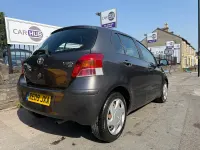 Used Toyota Yaris 101 HP (74 kW) 2009 Grey Hatchback