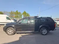 Usado Nissan Navara Tekna 190 HP (139 kW) 2011 Preto Pickup