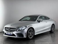 Usado Mercedes C220 AMG Line Premium 194 HP (142 kW) 2019 Prateado Coupé