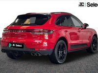 Used Porsche Macan 241 HP (177 kW) 2018 Red SUV