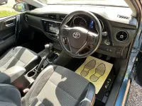 Used Toyota Auris 116 HP (85 kW) 2017 Blue Hatchback