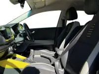 Used Kia Stonic First Edition 118 HP (86 kW) 2018 Graphite with lime green roof SUV