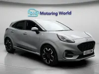 Usado Ford Puma ST-Line X 125 HP (91 kW) 2023 Prateado SUV