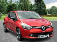Used Renault Clio Dynamique 90 HP (66 kW) 2015 Red Hatchback