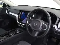 Used Volvo V60 Core 163 HP (119 kW) 2023 Estate