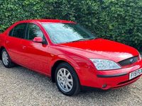Used Ford Mondeo Zetec 130 HP (95 kW) 2001 Red Hatchback