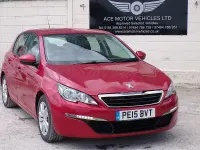 Used Peugeot 308 Active 100 HP (73 kW) 2015 Red Hatchback
