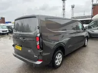 Gebraucht Ford Transit Custom Limited 140 PS (102 kW) 2024 Grau Van