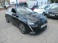 Second-hand Peugeot 208 Allure Premium 75 CP (55 kW) 2021 Negru Hatchback