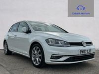 Begagnad VW Golf VII GT 150 HK (110 kW) 2017 Vit Halvkombi