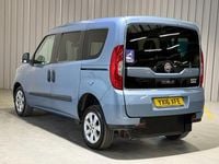 Used Fiat Doblò Lounge 95 HP (69 kW) 2016 Blue MPV