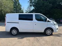Used Ford Transit Custom Limited 130 HP (95 kW) 2021 White Van