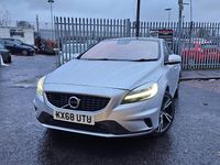 Używany Volvo V40 R-Design Pro 150 KM (110 kW) 2018 Srebrny Hatchback