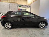 used Hyundai i30 1.6 CRDi Blue Drive Style 5dr