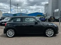 Used Mini Cooper Exclusive 134 HP (98 kW) 2023 Black Hatchback