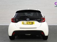 Used Toyota Yaris Hybrid 116 HP (85 kW) 2022 Pure white (solid paint)