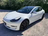Używany Tesla Model 3 Performance 82 kW (112 KM) 2020 Biały Sedan/Limuzyna