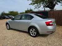 Begagnad Skoda Octavia SE Technology 2019 Silver Halvkombi