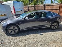 Usado Tesla Model 3 Standard Range 239 kW (325 HP) 2019 Cinzento Sedan